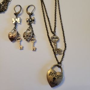 3-Piece Betsy Johnson Set